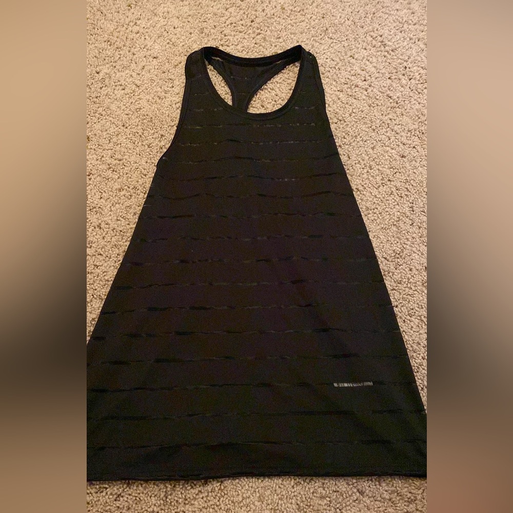 Exercise tank